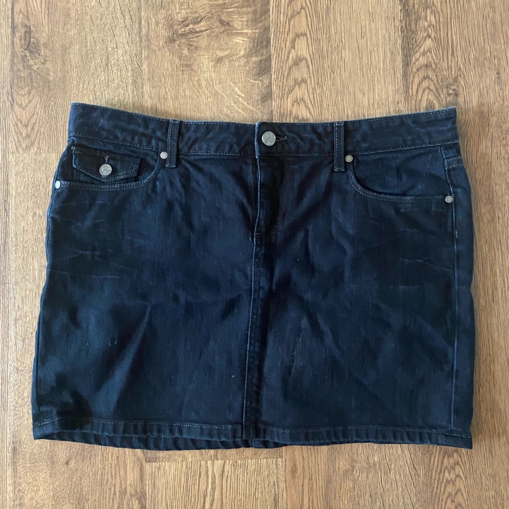 EUC PAIGE jean skirt